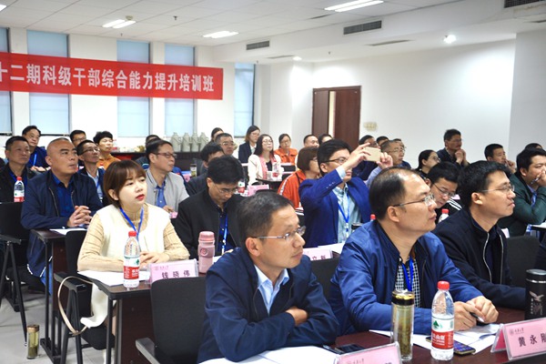 1027_3.jpg 1027_3.jpg