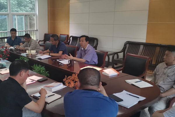 黨課.jpg 黨課.jpg